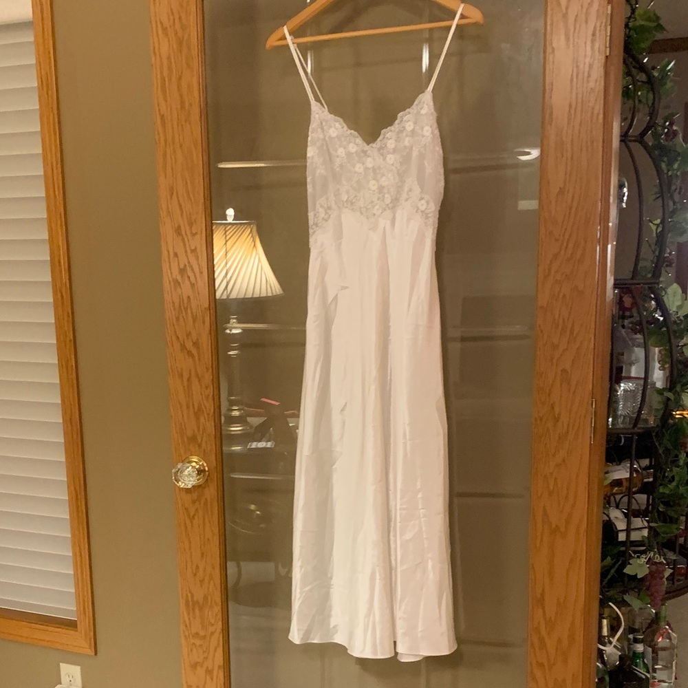 Chic White Lace Slip Dress